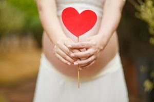 Hajhullás a terhesség után?
